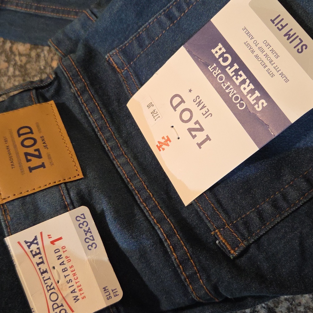 Izod Men’s Slim Straight Jeans in Dark Blue Wash - Picture 6 of 8